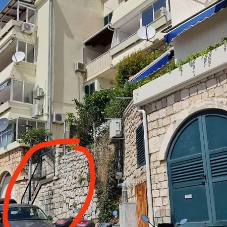 Apartment Charming With Terrace And Old Town View - One Bedroom With Terrace